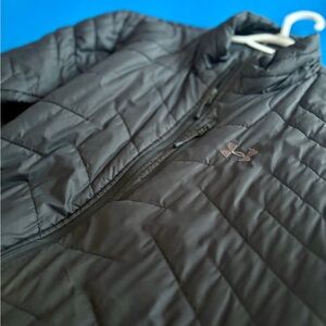 Under Armour Black Puffer Jacket